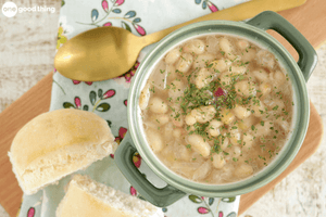 This Easy Navy Bean Soup Is The Definition Of Comfort Food