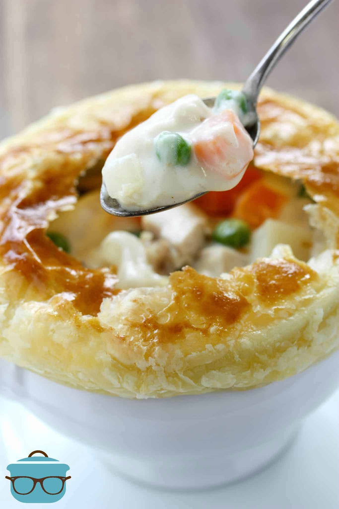 HOMEMADE CHICKEN POT PIE (+Video)