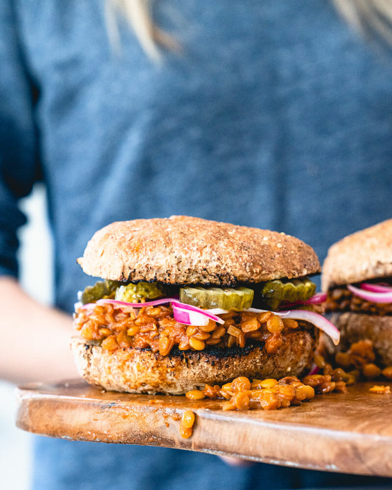 How to Go Vegan: Guide & Recipes
