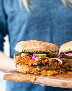 How to Go Vegan: Guide & Recipes