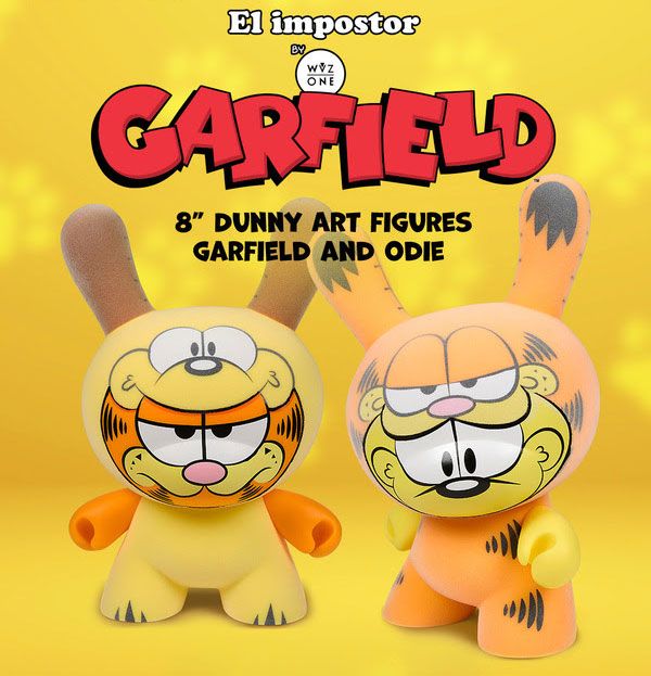 This Dunny hates Mondays... "El Impostor" Garfield & Odie Dunny figures from Kidrobot!